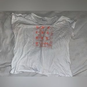Underarmour t-shirt